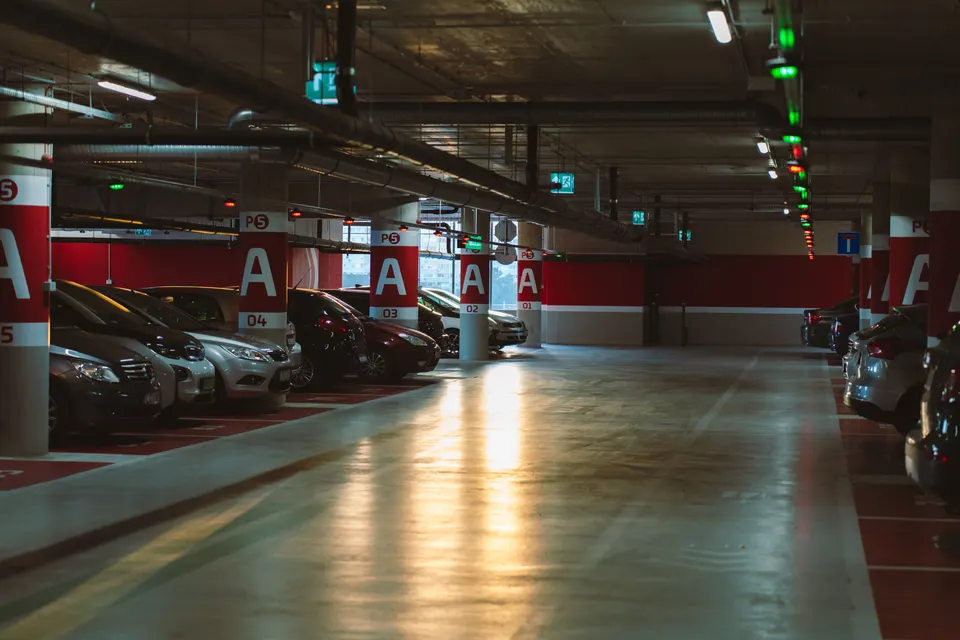 Serving Drivers Near Major Vaughan Landmarks in Vaughan